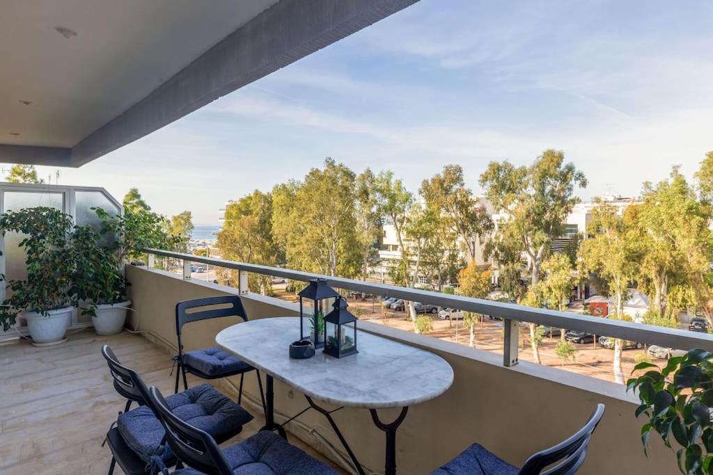 Appartamento Glyfada Center Sea View Apt Atene Esterno foto