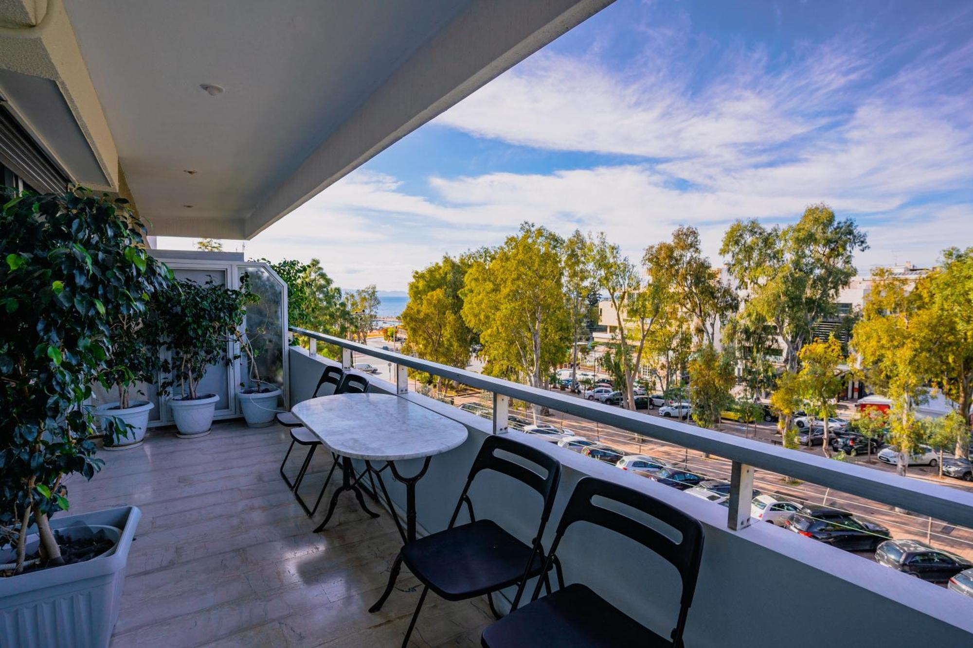 Appartamento Glyfada Center Sea View Apt Atene Esterno foto